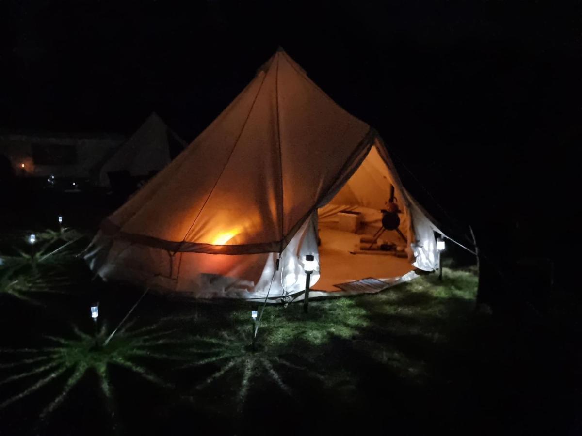 فندق Sturryفي  Walnut Tree Glamping المظهر الخارجي الصورة