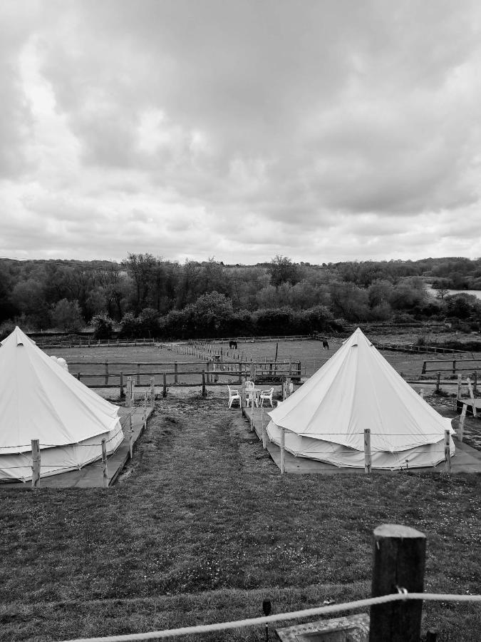 فندق Sturryفي  Walnut Tree Glamping المظهر الخارجي الصورة